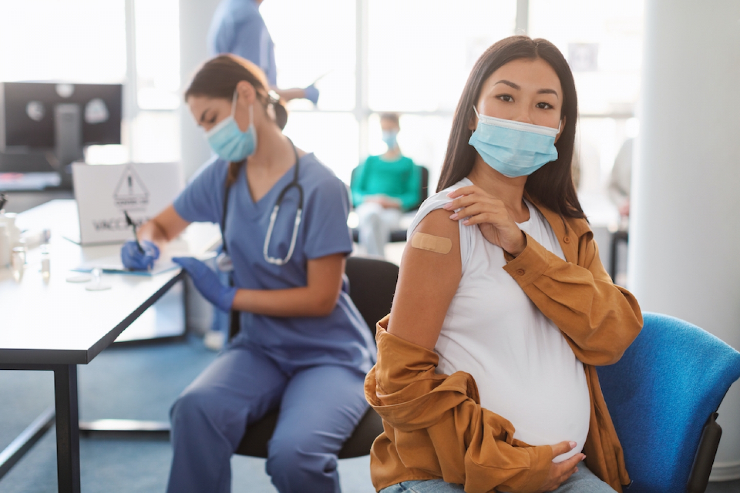 pregnant patient receives the vaccine